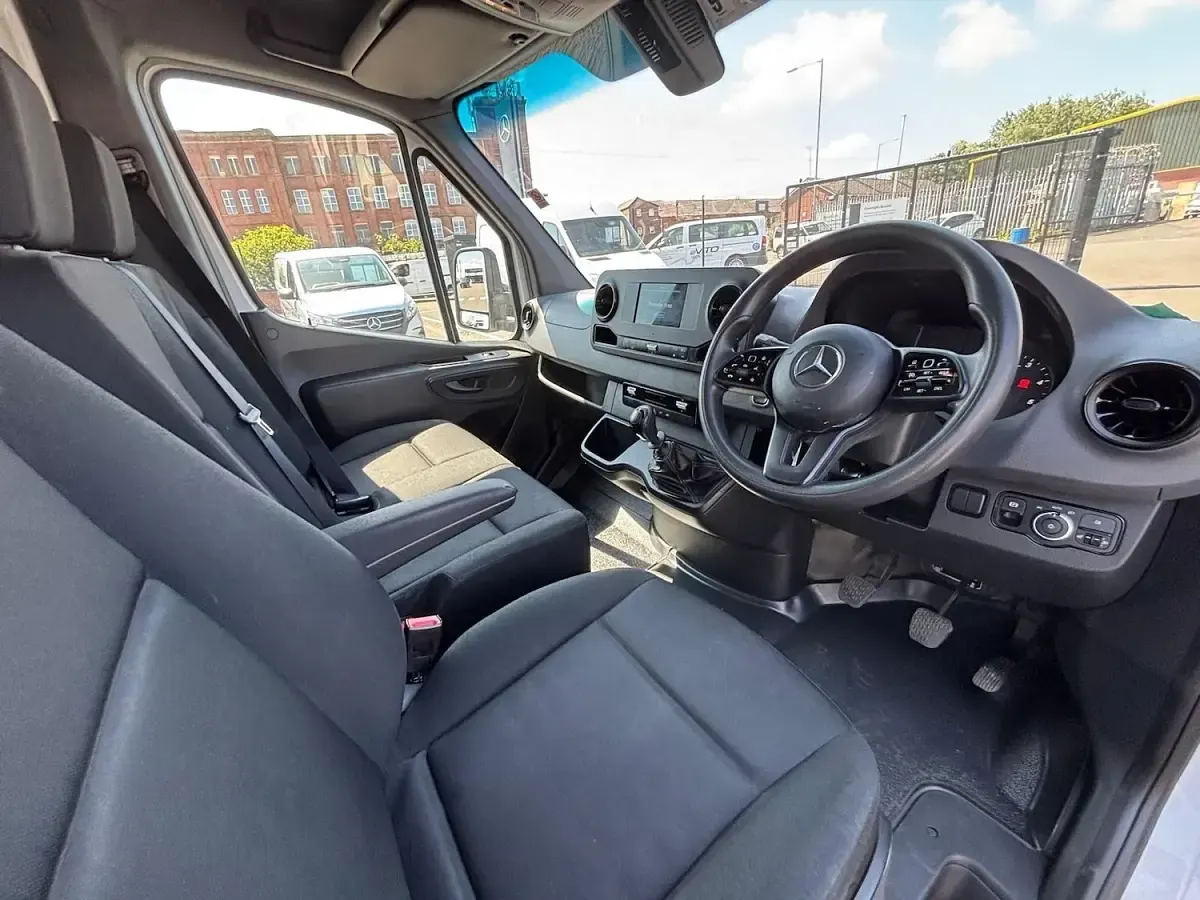 Used Mercedes Sprinter Progressive 2022 White Van