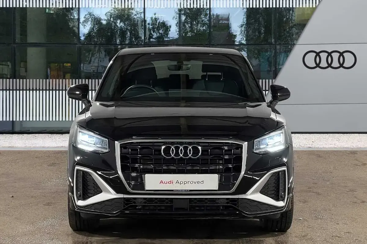 Used Audi Q2 S-Line 150 HP (110 kW) 2023 Black SUV