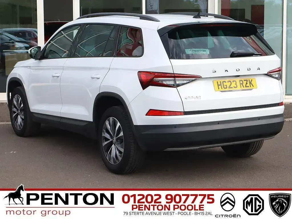 Used Skoda Kodiaq SE Drive 150 HP (110 kW) 2023 White SUV