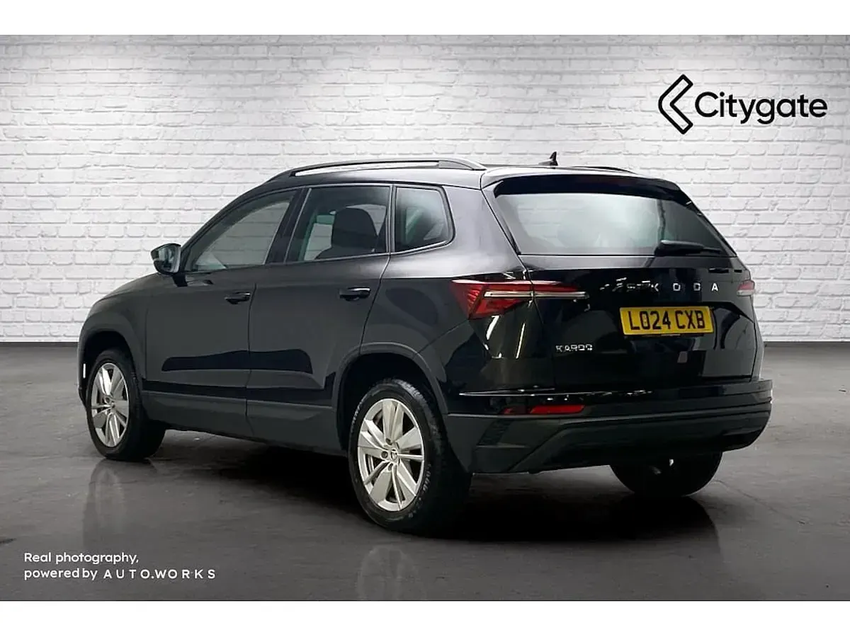 Used Skoda Karoq SE Drive 110 HP (80 kW) 2024 Black magic pearl effect SUV