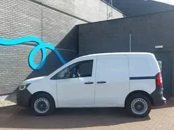 Usado Renault Kangoo 2024 Branco Monovolume