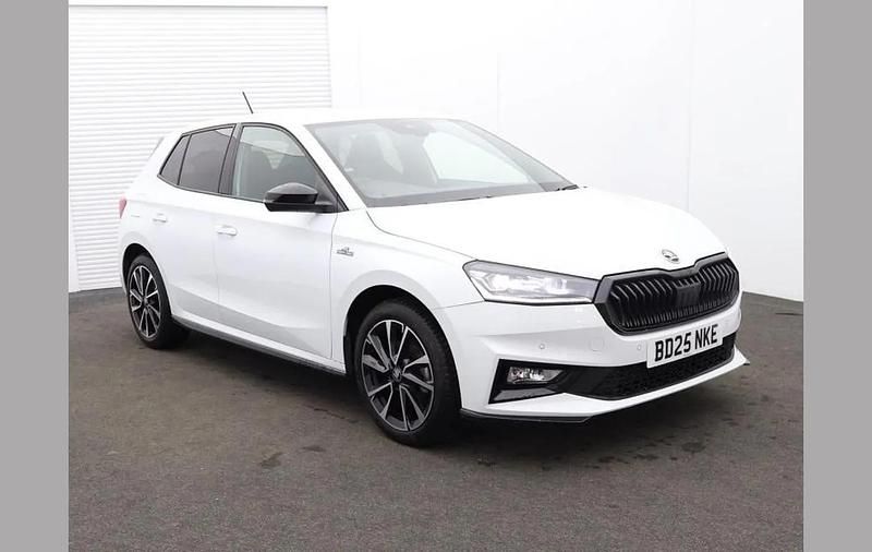Used Skoda Fabia Monte Carlo 113 HP (83 kW) 2025 White Hatchback