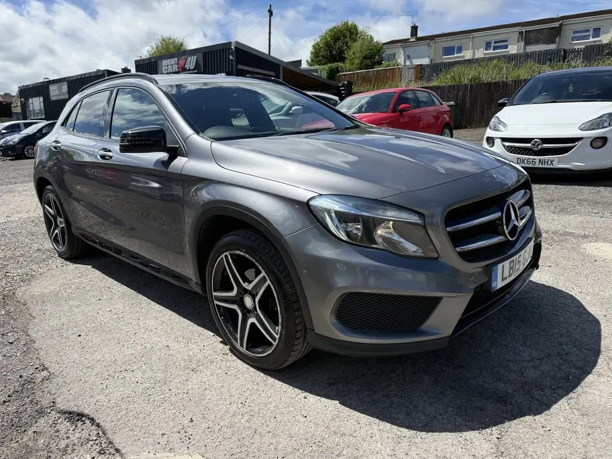 Used Mercedes GLA200 AMG line 136 HP (100 kW) 2015 Grey SUV