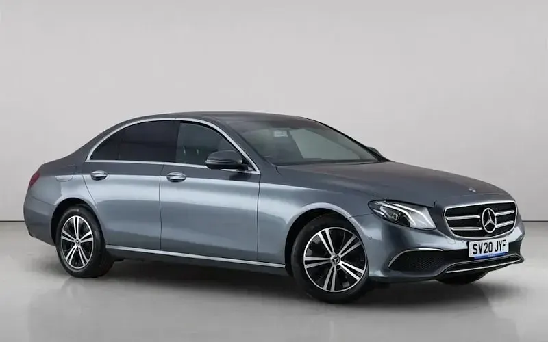 Used Mercedes E220 SE 194 HP (142 kW) 2020 Sedan