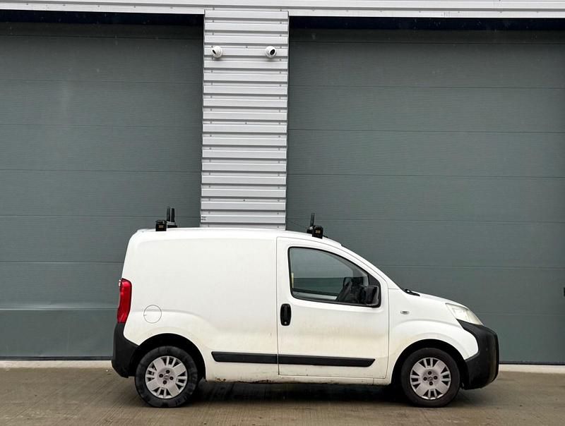 Used Fiat Fiorino 75 HP (55 kW) 2011 White MPV