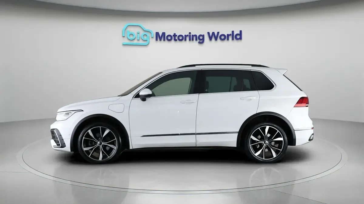 Used VW Tiguan R-line 242 HP (177 kW) 2023 SUV