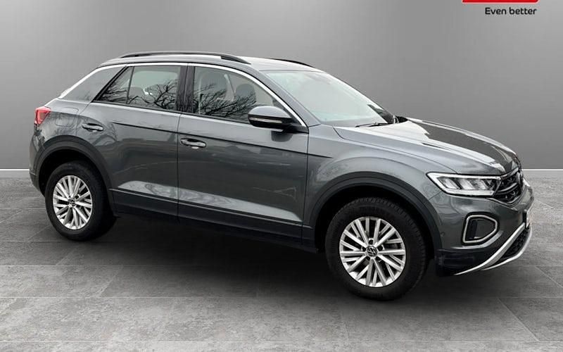 Usado VW T-Roc Life 150 HP (110 kW) 2025 SUV