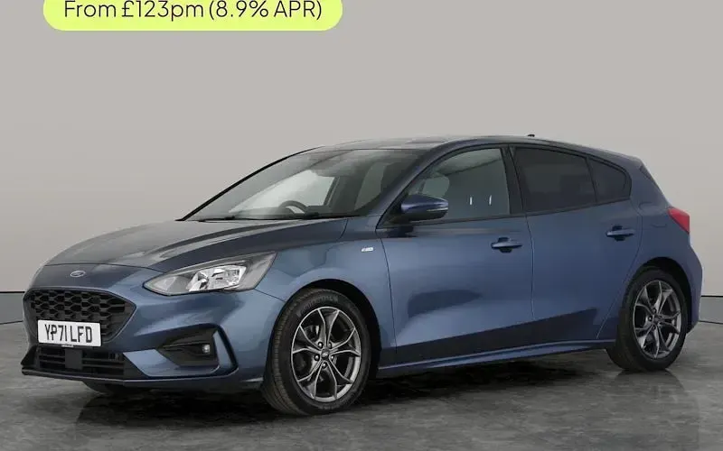 Second-hand Ford Focus ST-Line 125 CP (91 kW) 2021 Hatchback