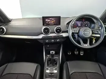 Used Audi Q2 S-Line 110 HP (80 kW) 2021 White SUV