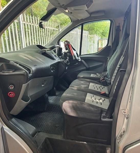 Used Ford Transit Custom Limited 125 HP (91 kW) 2016 Silver Van