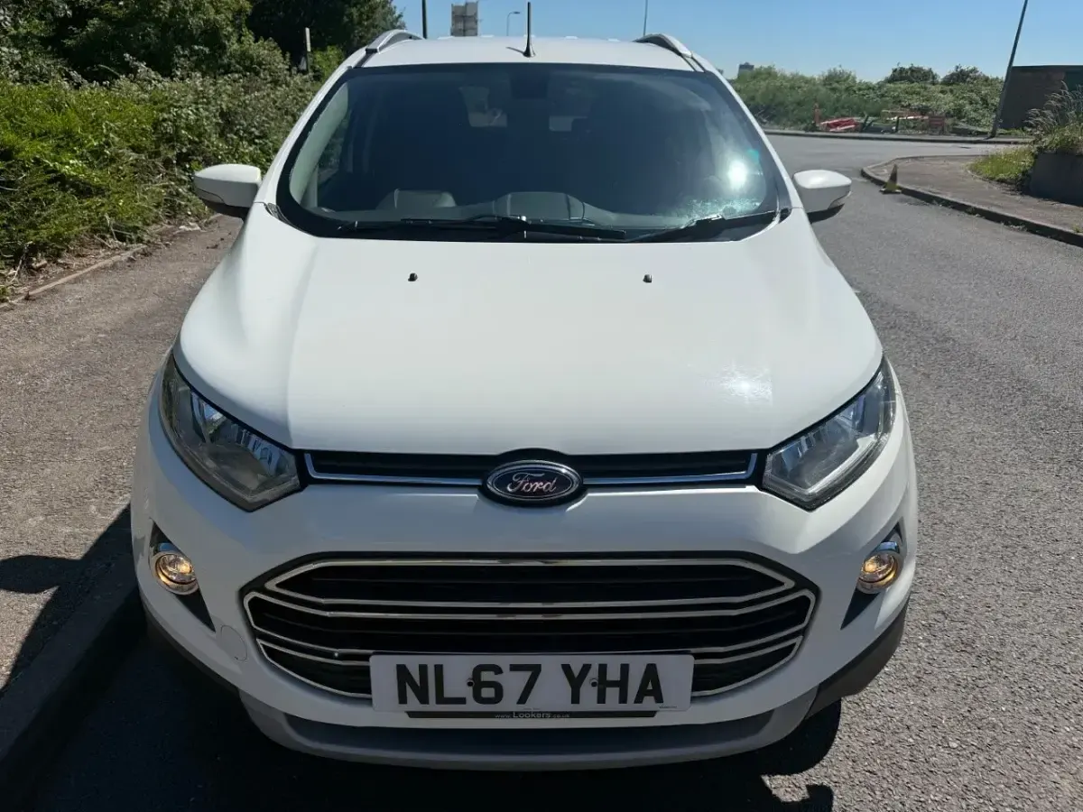 Used Ford Ecosport Titanium 95 HP (69 kW) 2017 White SUV