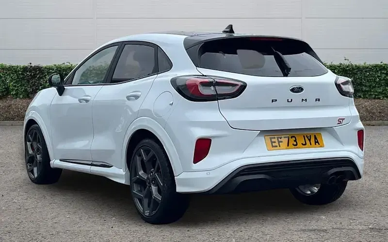 Używany Ford Puma ST 170 KM (125 kW) 2023 Biały SUV