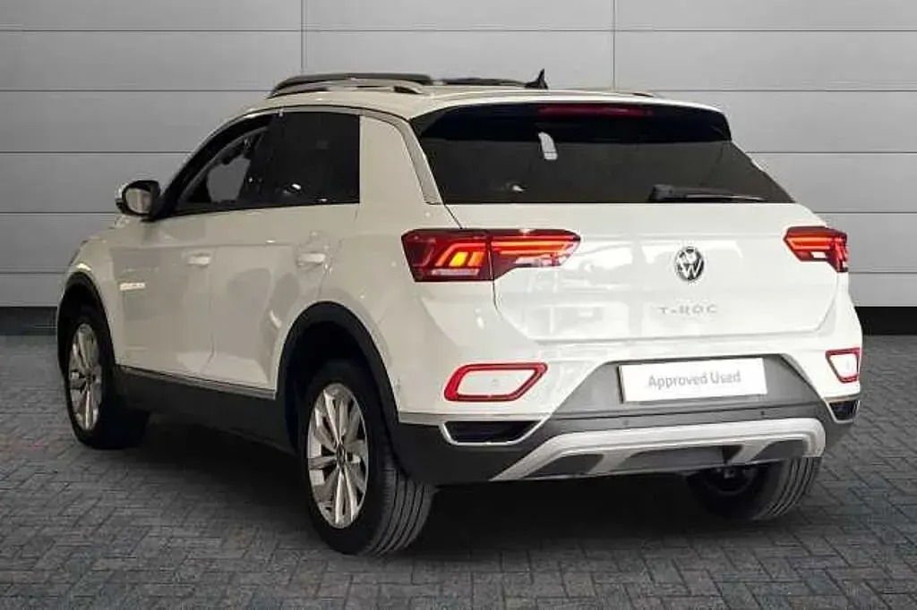 Used VW T-Roc Style 150 HP (110 kW) 2022 White SUV