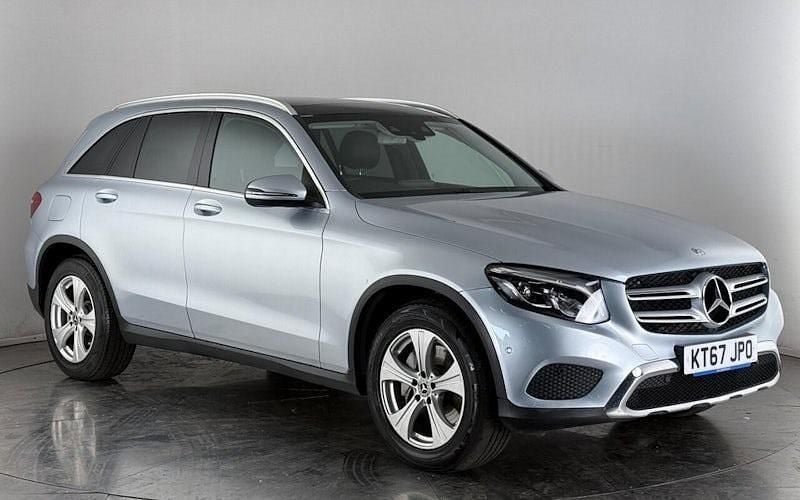 Used 2019 Mercedes GLC220 Premium Plus Estate | £17,550 (Good price) - Image 1/3