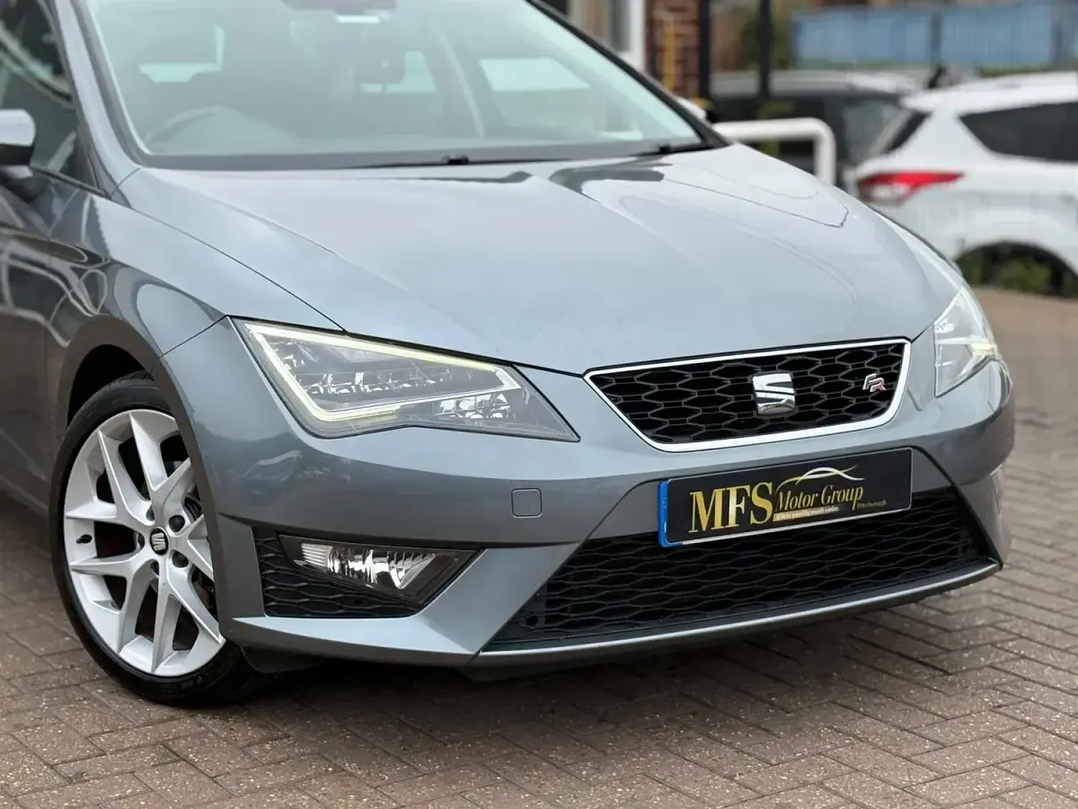 Used Seat Leon FR 125 HP (91 kW) 2017 Grey Hatchback