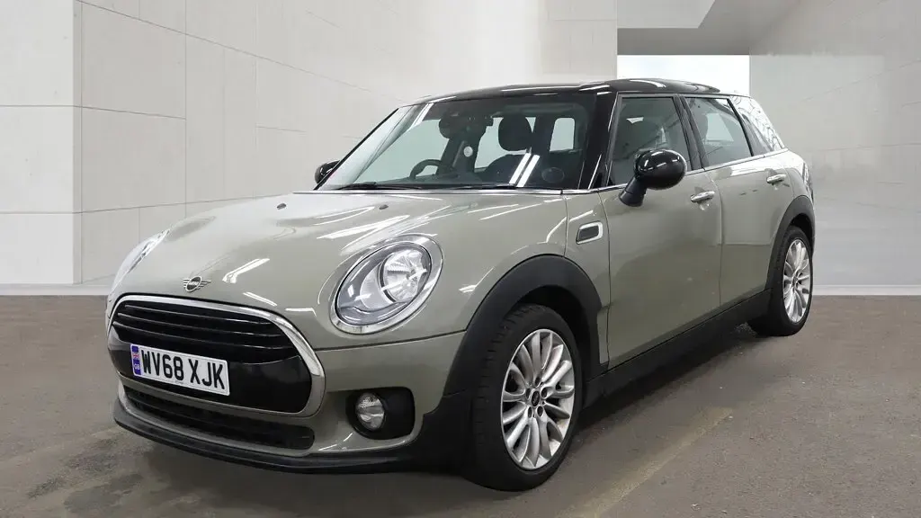 Used Mini Cooper Clubman 2018 Grey Estate