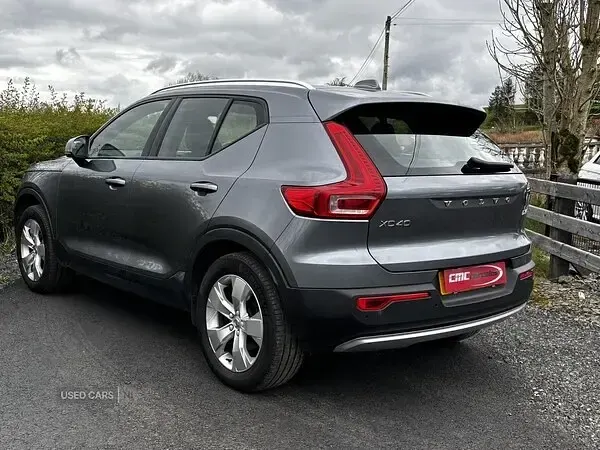 Used Volvo XC40 Momentum 2018 Grey SUV