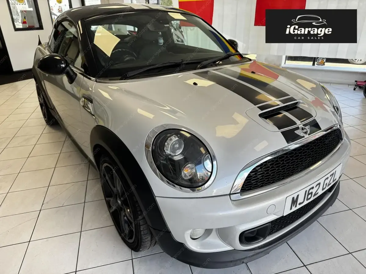 Gebraucht Mini Cooper S Coupé 184 PS (135 kW) 2012 Silber Coupé