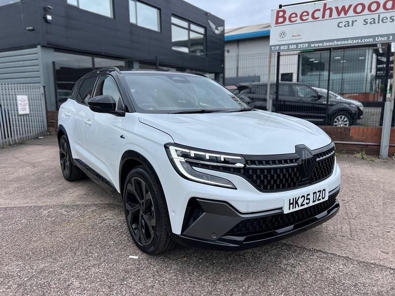 New Renault Austral Techno Esprit Alpine 2025 White/black SUV