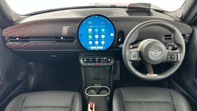 Used Mini Cooper S Hatch 201 HP (147 kW) 2024 Black Hatchback