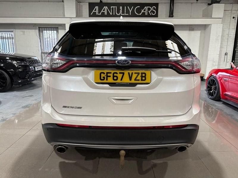 Used Ford Edge Titanium 210 HP (154 kW) 2017 White SUV