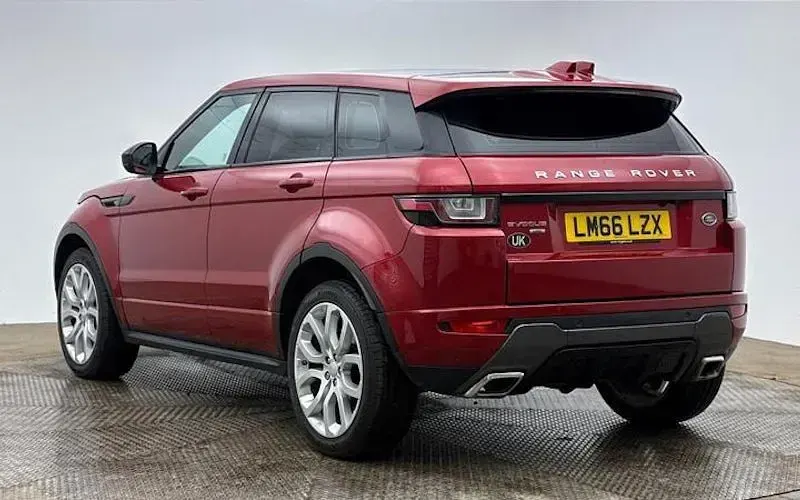 Used Land Rover Range Rover evoque HSE Dynamic 179 HP (131 kW) 2018 Hatchback
