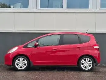 Used Honda Jazz ES 100 HP (73 kW) 2014 Red Hatchback
