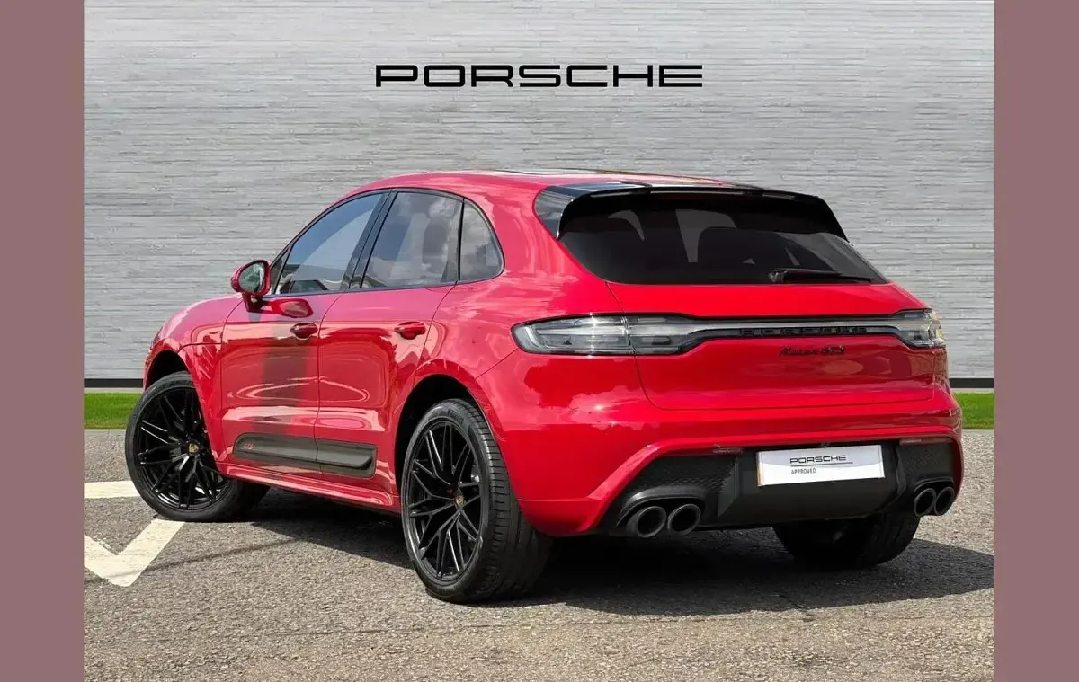 Used Porsche Macan GTS 440 HP (323 kW) 2022 Red SUV