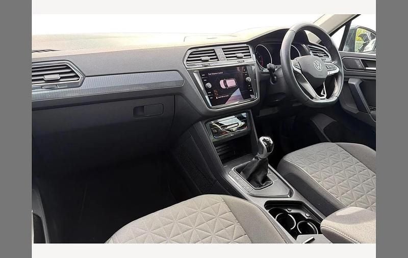 Used VW Tiguan Life 150 HP (110 kW) 2022 Grey SUV