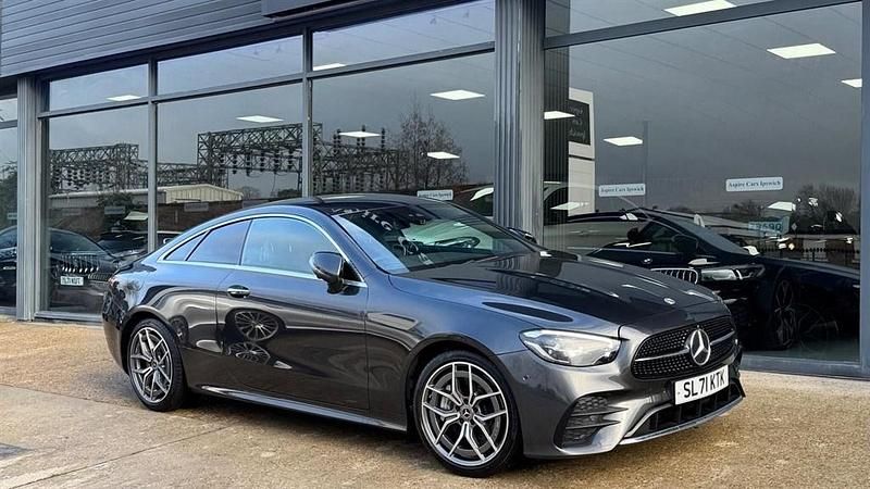Second-hand Mercedes E300 AMG Line Premium 258 CP (189 kW) 2022 Gri Coupe