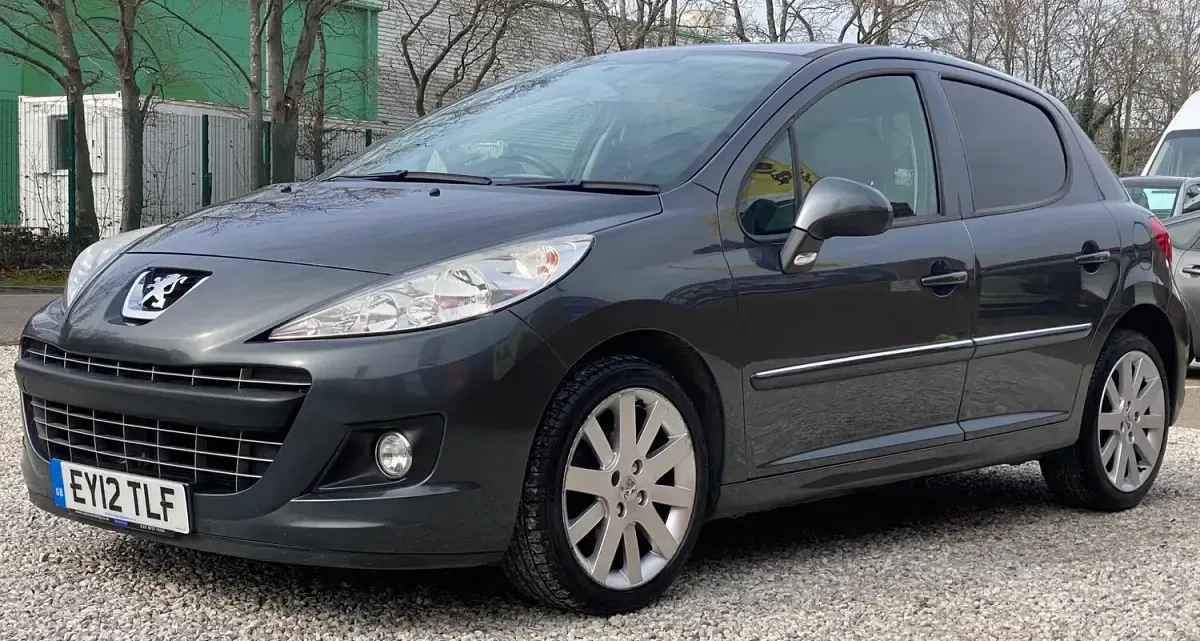 Used Peugeot 207 Allure 120 HP (88 kW) 2012 Grey Hatchback