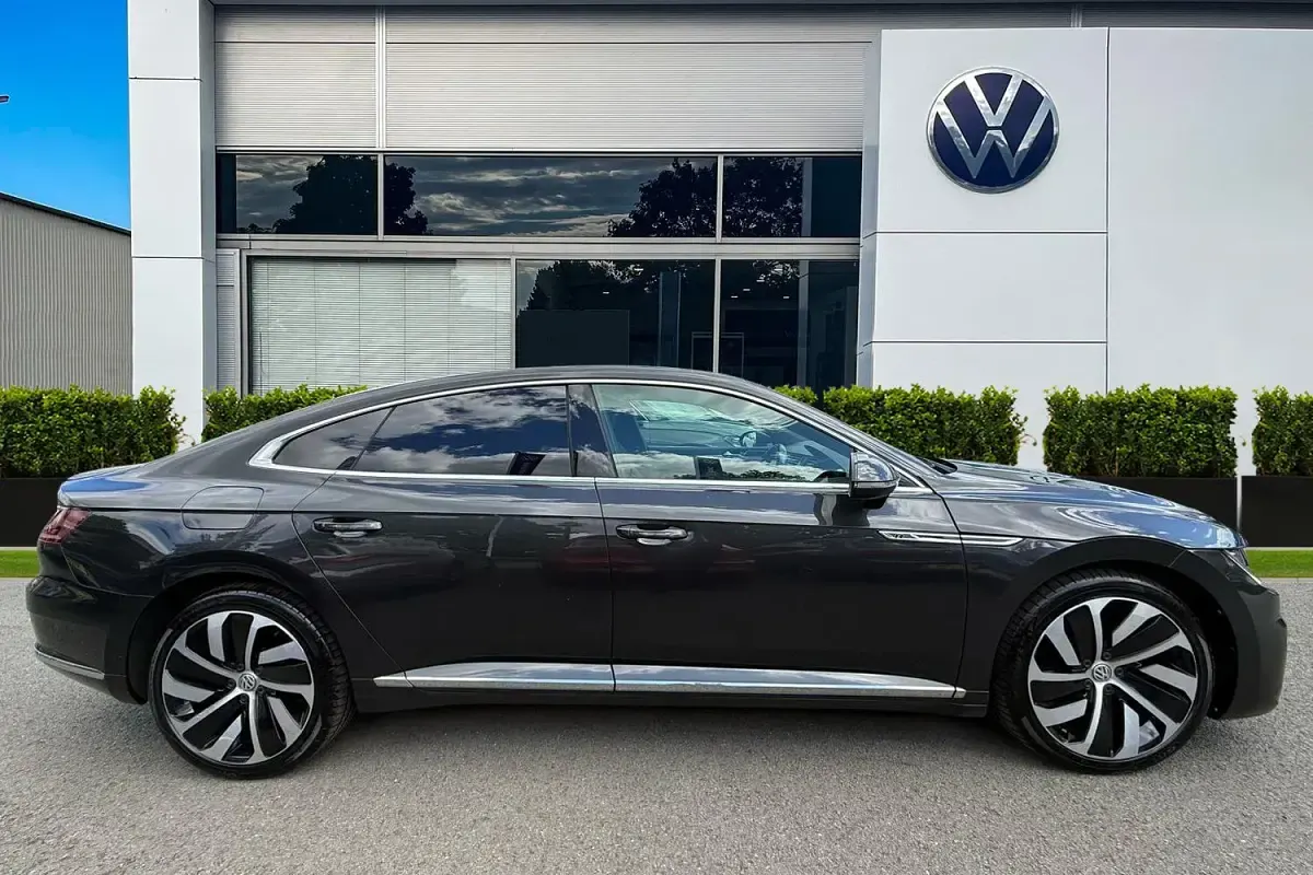Used VW Arteon R-line 190 HP (139 kW) 2020 Grey Hatchback
