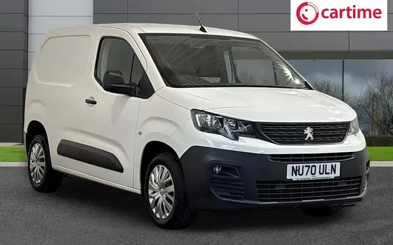 Used Peugeot Partner 131 HP (96 kW) 2020 MPV