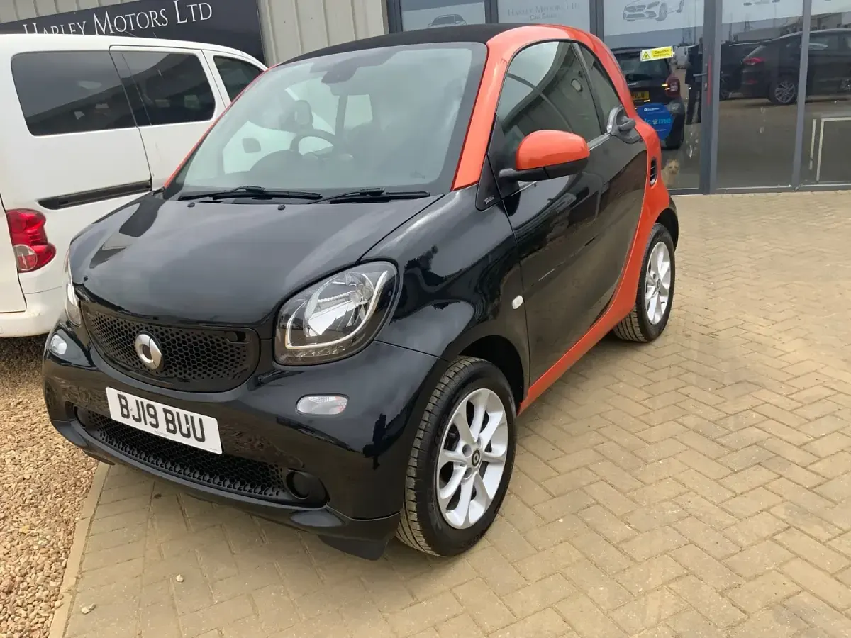 Used Smart ForTwo Coupé Passion 71 HP (52 kW) 2019 Orange Coupe