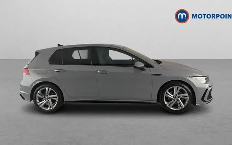 Used VW Golf VIII R-line 150 HP (110 kW) 2024 Hatchback