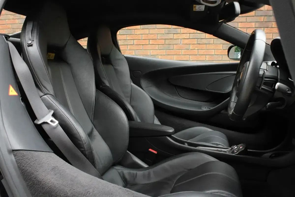 Used McLaren 570S 570 HP (419 kW) 2017 Black Coupe