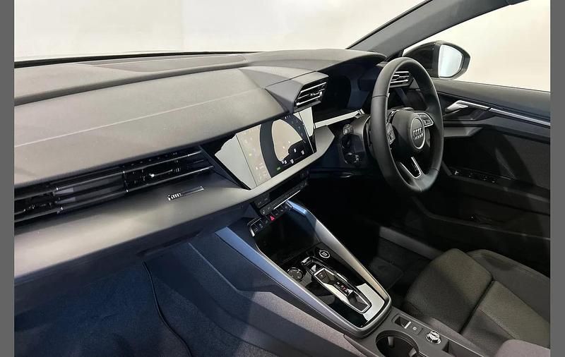 Used Audi A3 e-tron Sport 200 HP (147 kW) 2025 Black Hatchback