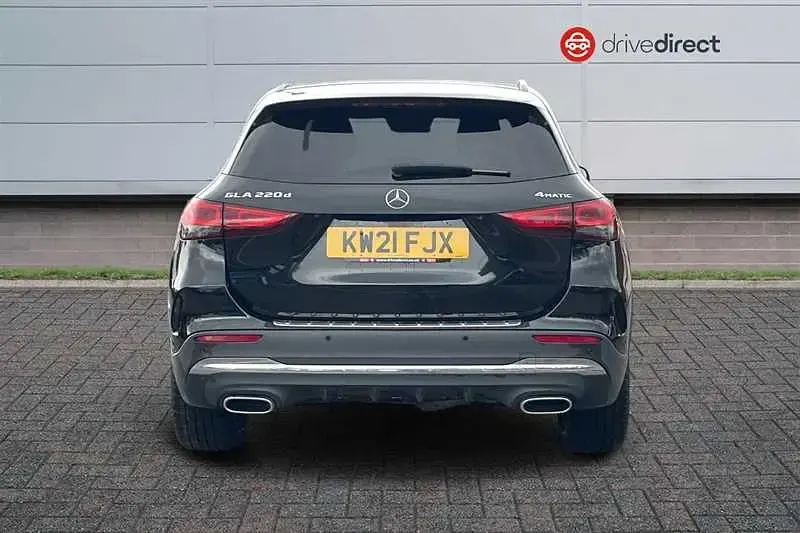 Used Mercedes GLA220 AMG Line Premium Plus 190 HP (139 kW) 2021 Black SUV
