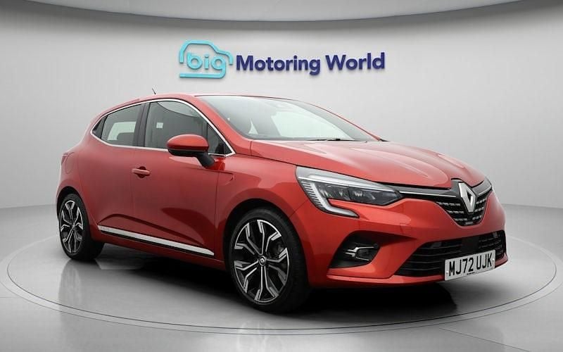 Usado Renault Clio V SE 140 HP (102 kW) 2022 Vermelho Citadino