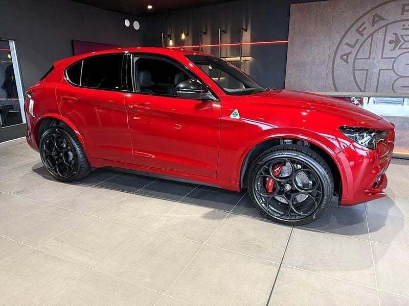 Used Alfa Romeo Stelvio Quadrifoglio 520 HP (382 kW) 2024 Red SUV