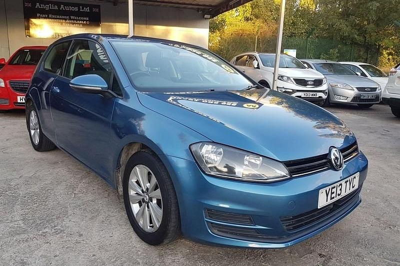 Used 2013 VW Golf VII SE Hatchback | £4,990 (Good price) - Image 1/1