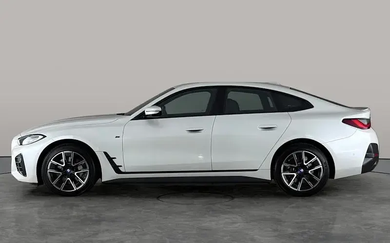 Used BMW i4 M Sport 250 kW (340 HP) 2022 White Sedan