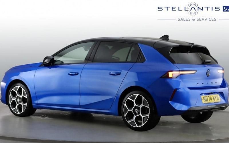 Used Vauxhall Astra Ultimate 131 HP (96 kW) 2025 Hatchback