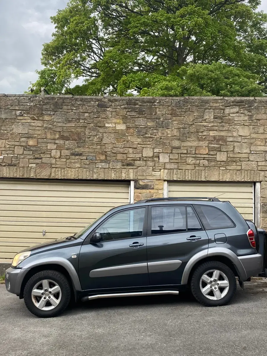 Usado Toyota RAV4 2003 Cinzento SUV