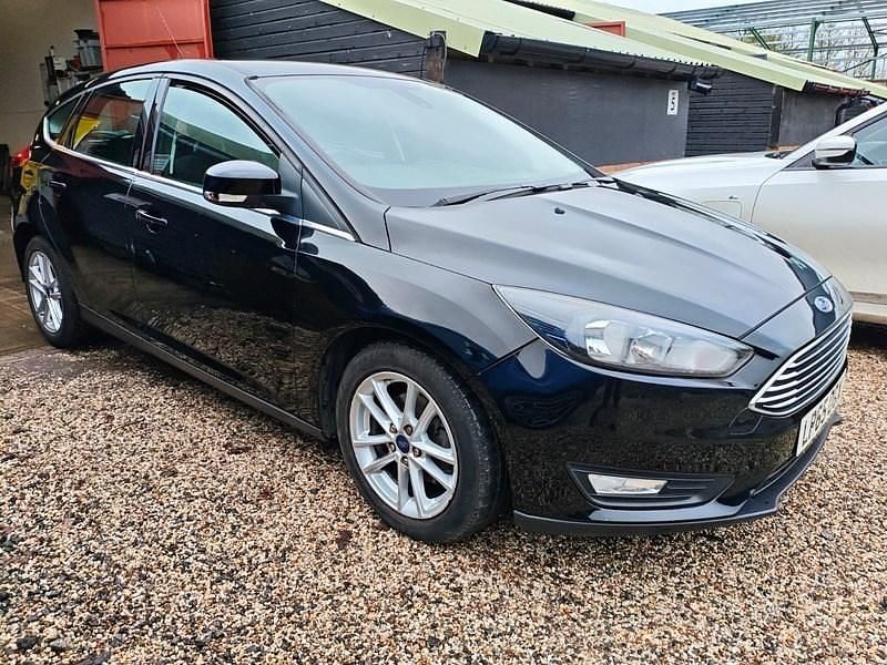 Used Ford Focus Zetec 2016 Black Hatchback