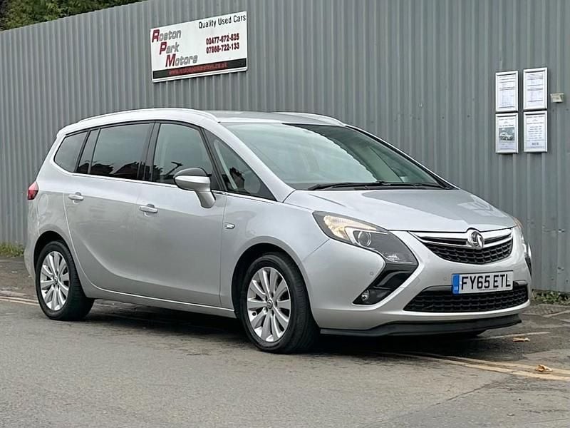Silver Used 2015 Vauxhall Zafira MPV | £6,000 (Fair price) - Image 1/4