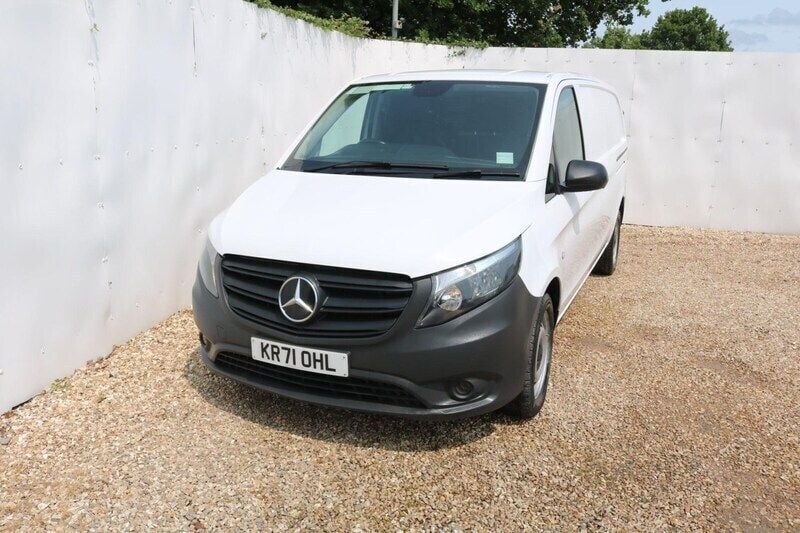 White Used 2021 Mercedes Vito Progressive MPV | £11,690 - Image 1/4