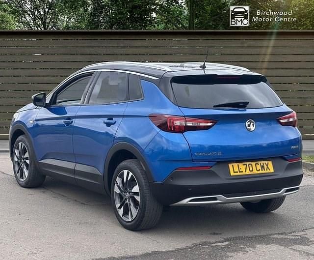 Second-hand Vauxhall Grandland X S 130 CP (95 kW) 2020 Albastru SUV