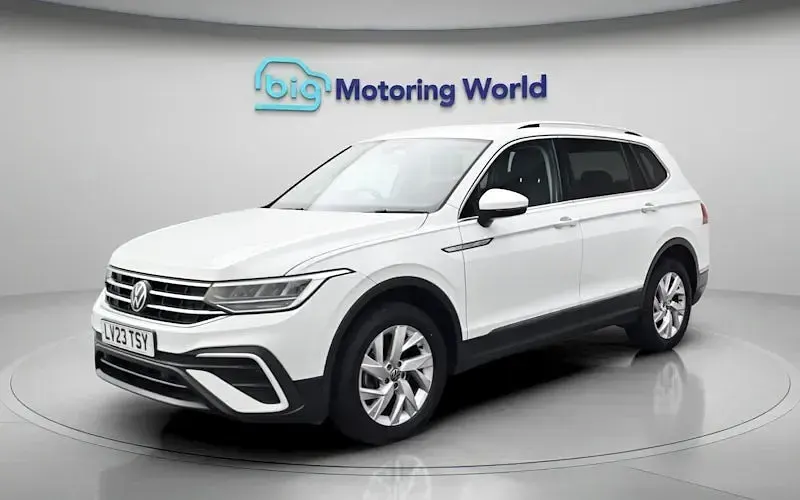 Used VW Tiguan Allspace S 150 HP (110 kW) 2023 White SUV