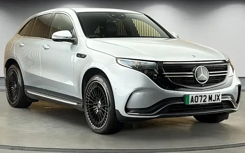 Usado Mercedes EQC400 AMG line 300 kW (408 HP) 2022 SUV